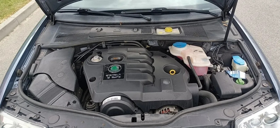 Skoda Superb cena 16900 przebieg: 163000, rok produkcji 2005 z Kalisz Pomorski małe 326